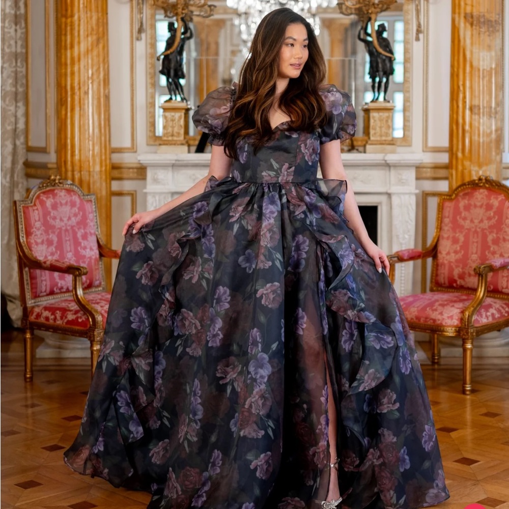 Fanciful Doll Odile's Triumph Chateau Gown | Train Gown | Bridal Small